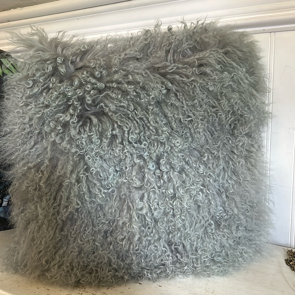 Cynthia Rowley curly hair sheep fur throw pillow 13.5” lamb